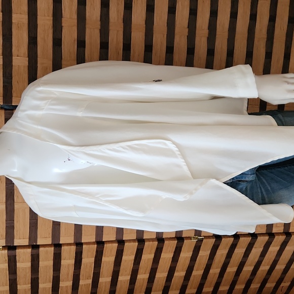 Karen Kane draped creme jacket - Picture 4 of 9